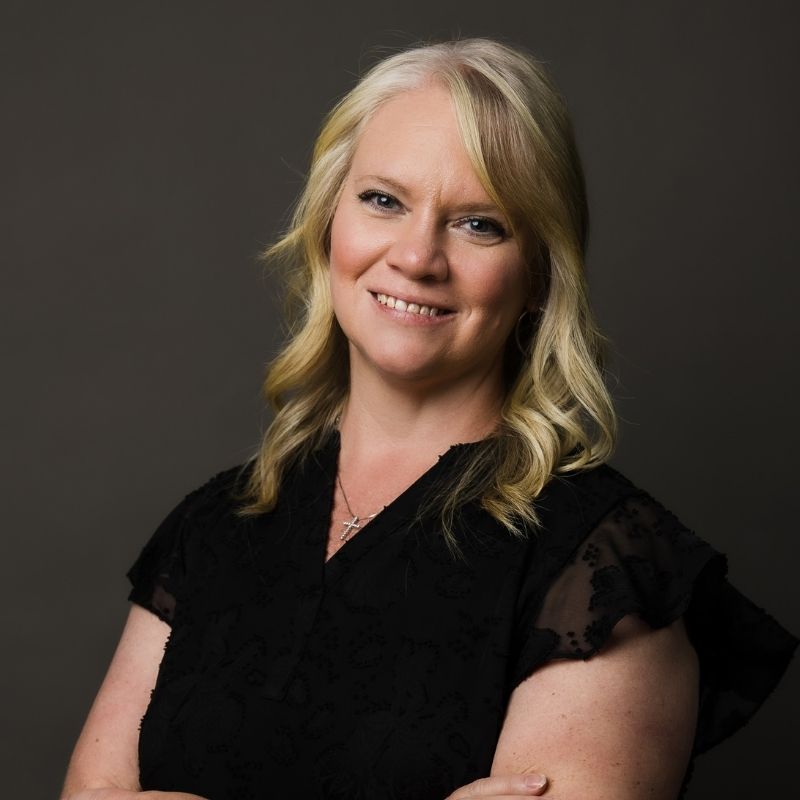 Stefanie Drake headshot